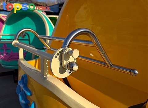 Snail Spinning Roller Coaster